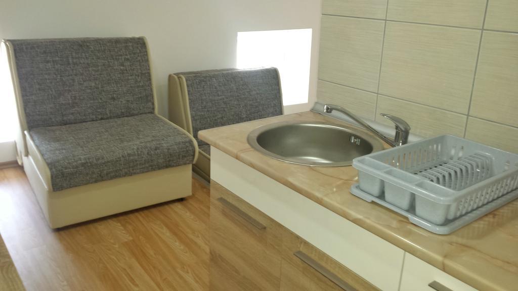 Studio Centar Sp Требине Екстериор снимка